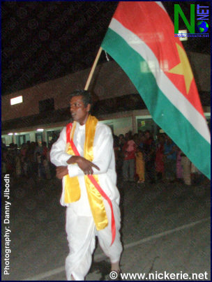 Divali 2005 nickerie 03