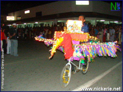 Divali 2005 nickerie 08