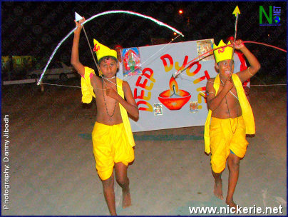 Divali 2005 nickerie 14
