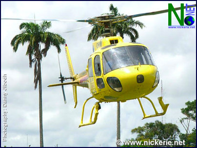 03 - Hi-Jet Helicopter -voor spoedzaken tussen Nickerie en Paramaribo