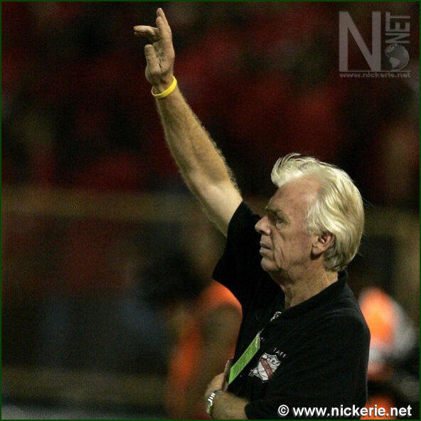 Leo Beenhakker tijdens Trinidad & Tobago and Bahrein