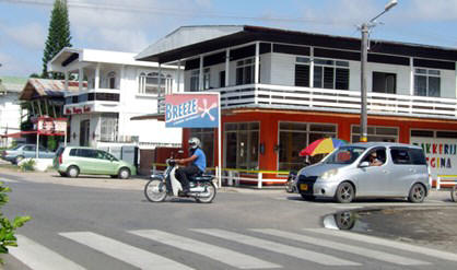 Er is sprake van toenemend roekeloos en onverantwoord rijgedrag van bromfietsers in Nickerie.