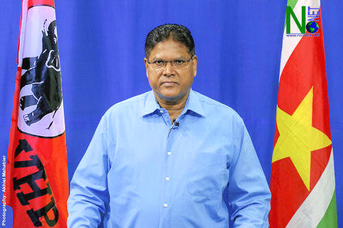VHP voorzitter Chan Santokhi
